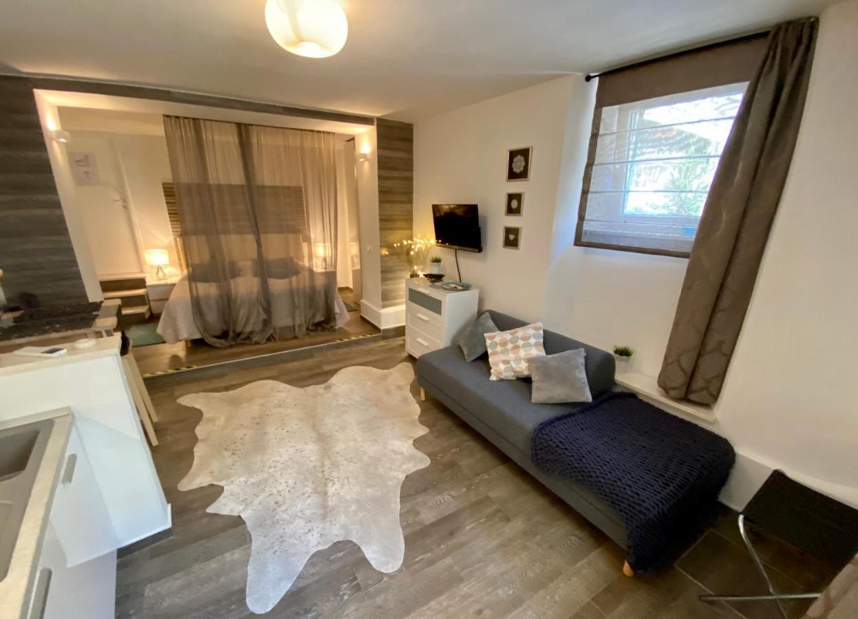 Apartments & Rooms Dujam Split Kültér fotó